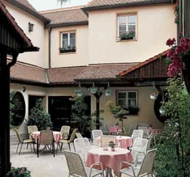 Hotel Altdeutsche Weinstuben Freyburg Exteriér fotografie